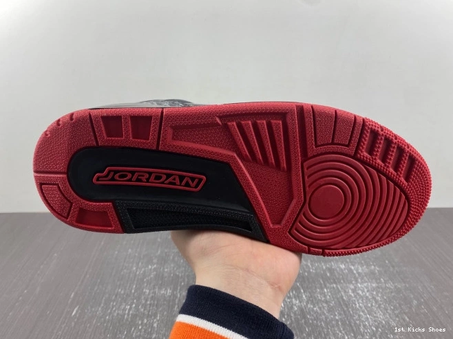 1st Kicks Shoes FQ1579-006 Jordan Spizike Bred Low 0821